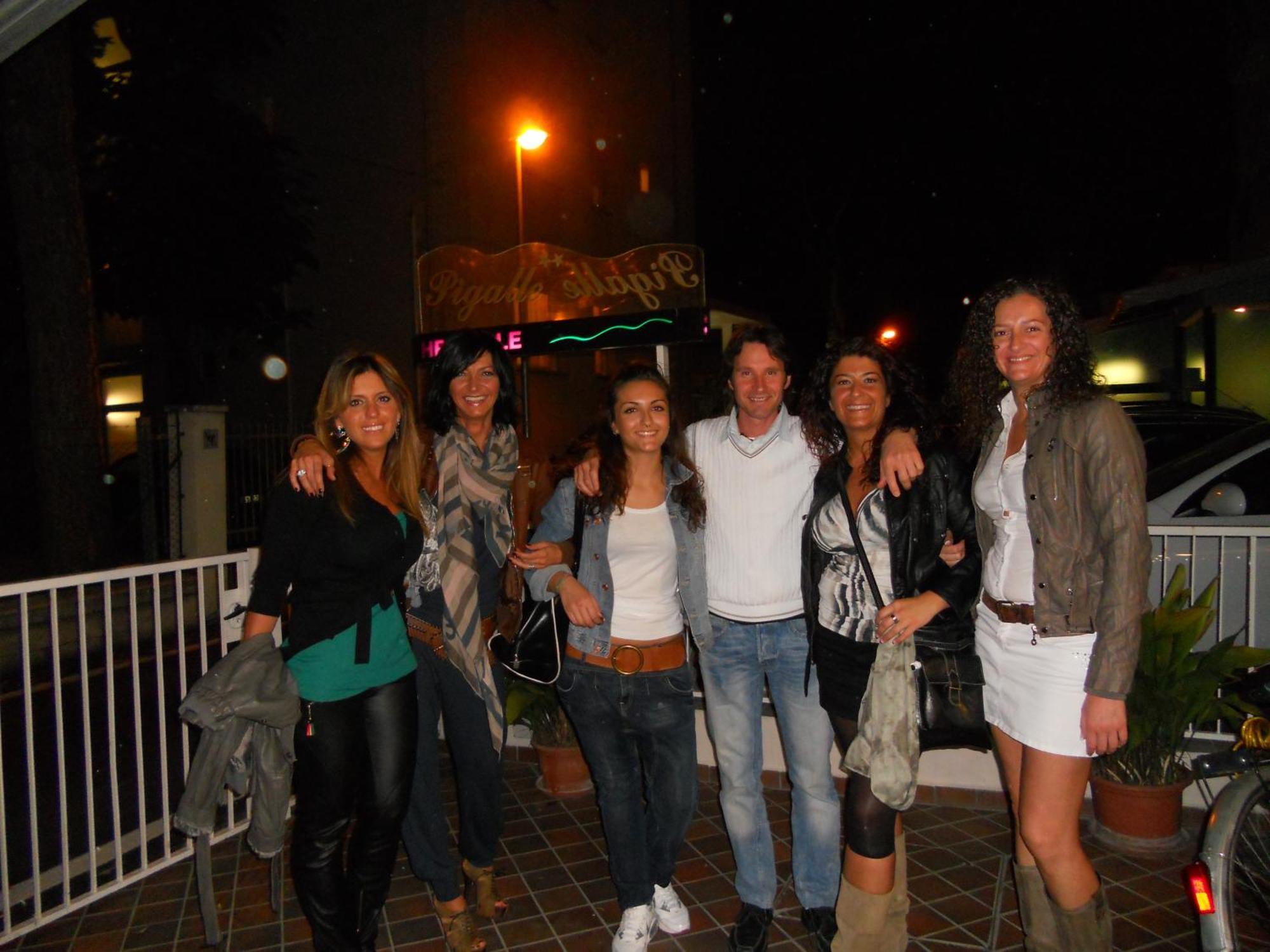 Hotel Pigalle Rimini Exterior foto