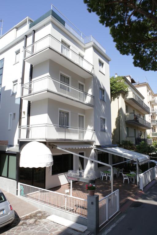 Hotel Pigalle Rimini Exterior foto